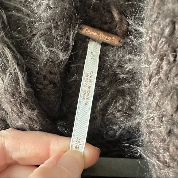 FREE PEOPLE Cable Mix Cardigan Sweater SZ M - Picture 5 of 8